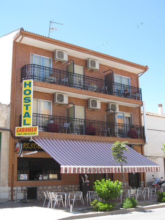 Hostal Gastrobar Carmelo Villarejo de Salvanés エクステリア 写真